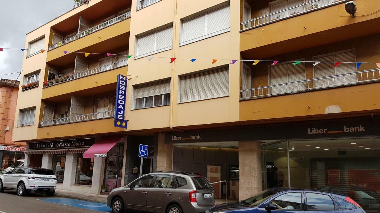 Hostal La Sierra Saron Zewnętrze zdjęcie